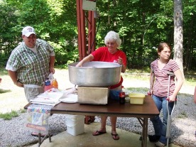 Mrs. Brown makes cotton candy